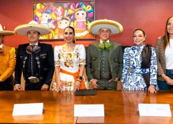 Presentan planilla para presidir la Unión de Asociaciones de Charros de Guanajuato