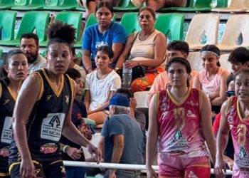 Mieleras de Guanajuato dominan a las Avispas con marcador de 89-53