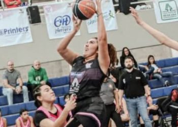 Dragonas frenan a Toritas de Celaya con victoria 73-50