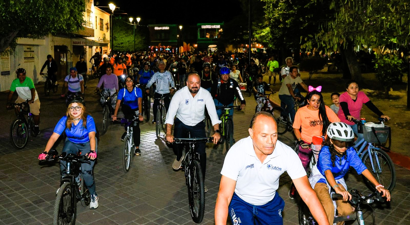 Masiva rodada en León por el Día Internacional de la Mujer – Deporte ...
