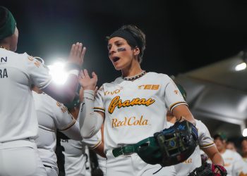 Bravas de León da pelea, pero son eliminadas por Sultanes