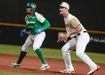 Caen los Bravos de León en el primero de dos ensayos frente a Algodoneros