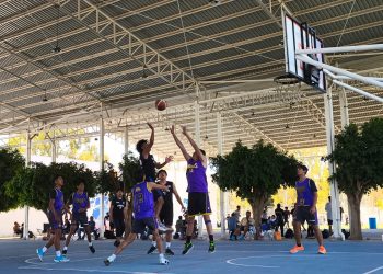 Imparte Liga Municipal Deportivo García clínica de basquetbol a entrenadores