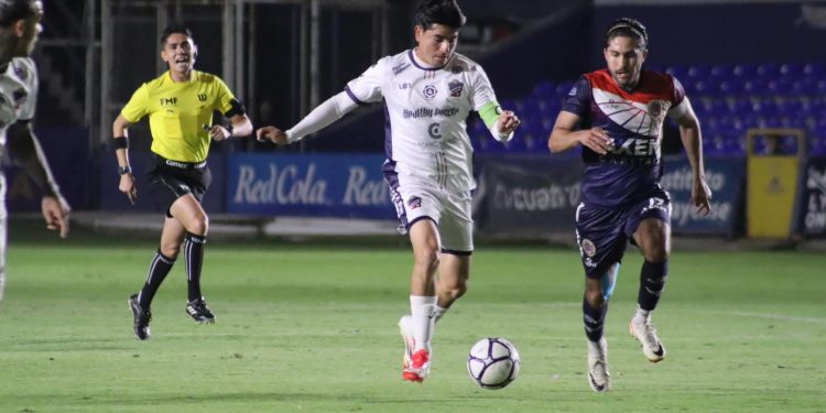 Irapuato escala al tercer sitio y mantiene vivo el sueño de la calificación