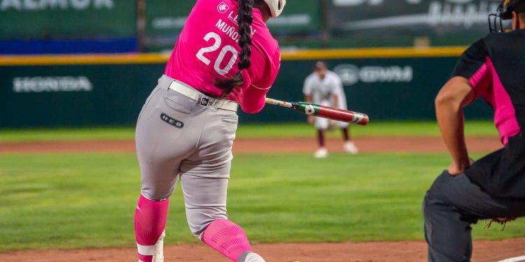 Barrida de las Bravas de León sobre Algodoneras en Torreón