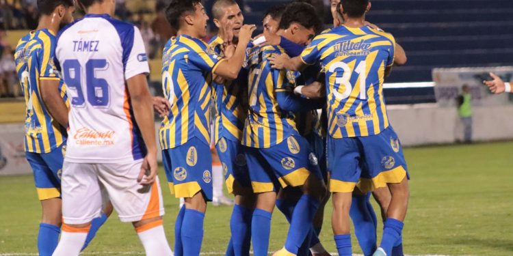 Reboceros de La Piedad llega a cuatro triunfos en fila y pelea por la calificación