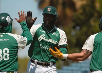 Bravos de León abre la Baja Series 2025 con triunfo ante Charros