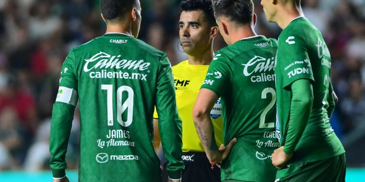 Leon repite pobre actuación ante Rayados, pero se salva del play-in