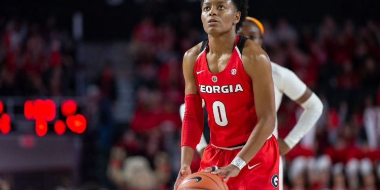 Taja Cole es la primera jugadora de Freseras de Irapuato para la LNBP 2025