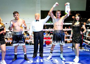 Aldo Sánchez regresa victorioso al ring en Talento Leonés III