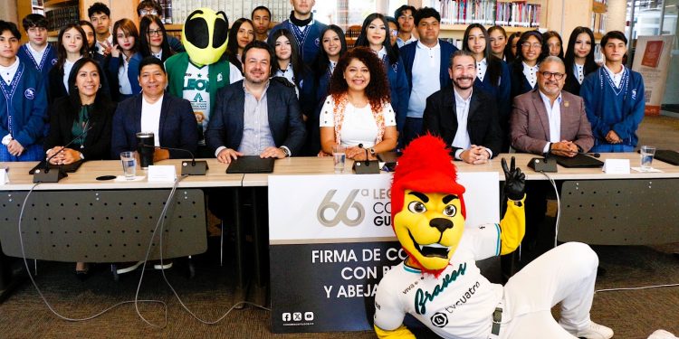 Congreso de Guanajuato se une a los clubes de Abejas y Bravos para fomentar la actividad física