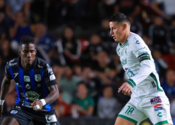 León pierde la brújula, rescata empate con Querétaro y liga su cuarto partido sin ganar