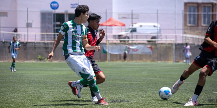 Mínima ventaja para Atlético Leonés sobre Xalisco