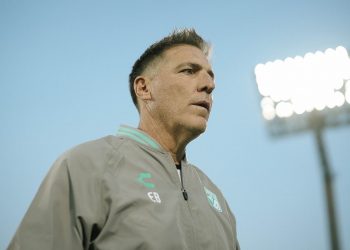 Eduardo Berizzo y el Club León, ¿se mantienen juntos para el Apertura 2025?