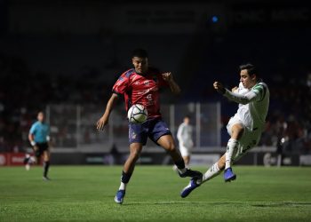 Con empate ante Cimarrones, La Trinca Vuelve a una Final de Liga Premier
