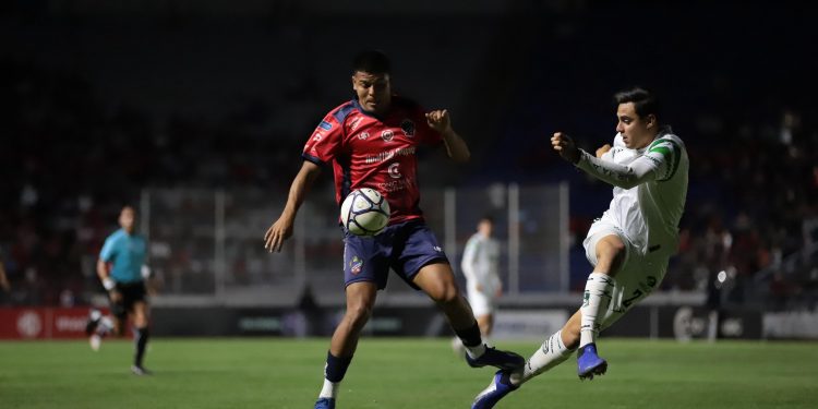 Con empate ante Cimarrones, La Trinca Vuelve a una Final de Liga Premier