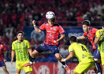 Irapuato y Aguacateros salen tablas en la ida del Campeón de Campeones