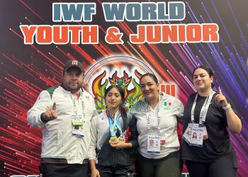 ¡Histórica! Kelly López, flamante campeona del mundo juvenil en halterofilia