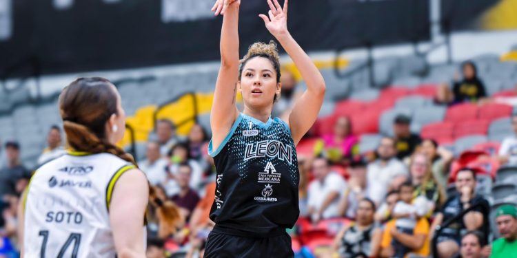 Sufre Abejas de León Femenil otra repasada de parte de Fuerza Regia