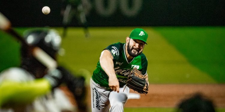 Bravos de León derrota a Dorados con sólida labor de Felipe González