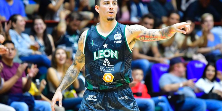 Regresa Joseph Soto a Abejas de León, uno de los líderes del título en la LNBP