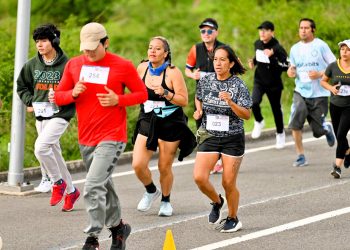 Atletas recorren 3.5 kilómetros en contra de las adicciones en Guanajuato capital