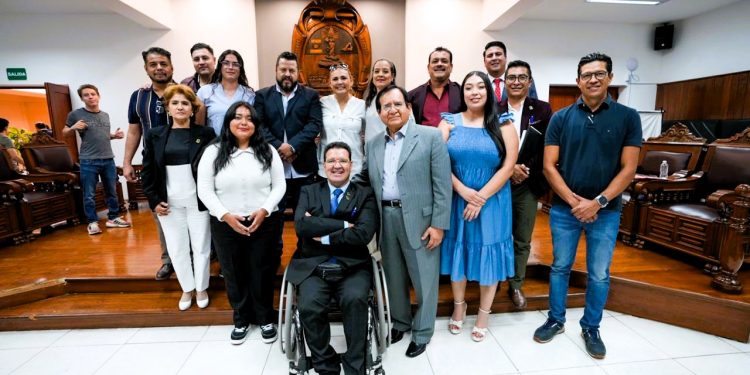 Aprueban por unanimidad nuevo Consejo Directivo del SIDEC en Celaya