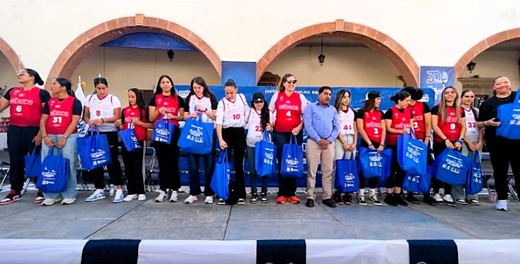 La Selección Mexicana de Baloncesto Femenil se presenta oficialmente en Purísima del Rincón