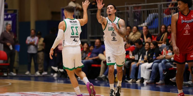 Abejas de León muestra supremacía y barre el Clásico del Bajío ante Freseros