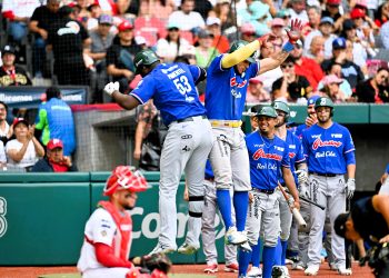 «El Oso» Pimentel guía la remontada de los Bravos ante los Diablos Rojos