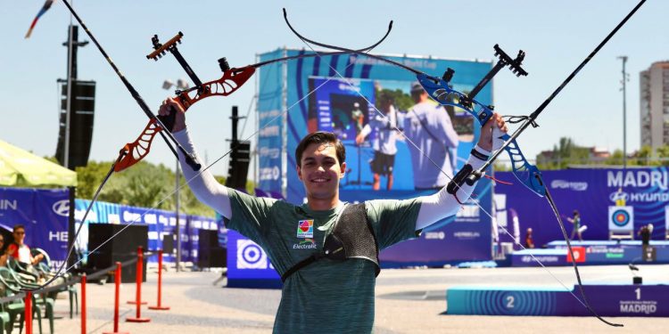 Matías Grande firma una actuación histórica y se corona campeón en la Copa del Mundo de Tiro con Arco Madrid 2025