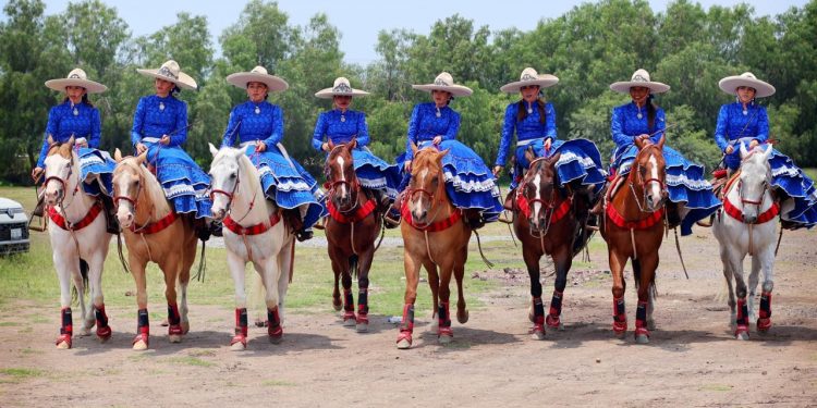 Silao se viste de tradición con la Feria de Escaramuzas 2025