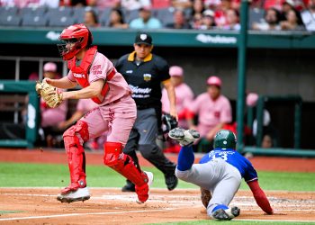Bravos caen en el Diamante de Fuego en el segundo de la serie ante los Diablos