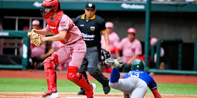 Bravos caen en el Diamante de Fuego en el segundo de la serie ante los Diablos