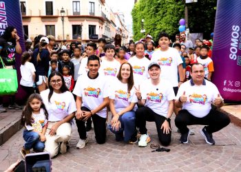 Carrera «Las Niñas y los Niños por la paz» recauda 526 insumos para cocina solidaria