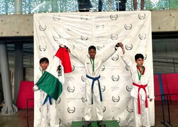 Taekwondoínes celayenses brillan en Colombia al obtener siete medallas