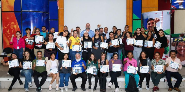 Se gradúa una nueva generación de Promude en León