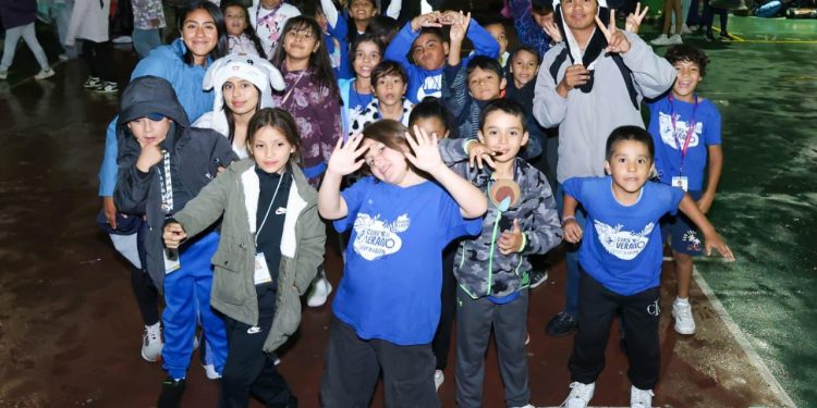Con el regreso del Campamento Nocturno, culmina curso de verano en Comude León