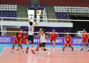 México suma su segundo triunfo en voleibol; Jorge Hernández, con lesión