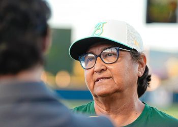 Nancy Prieto vuelve con Bravas de León para la Liga Mexicana de Softbol 2026