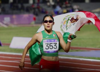 ¡Plata! Sabrina Salcedo completa el 1-2 para México en los 1500m