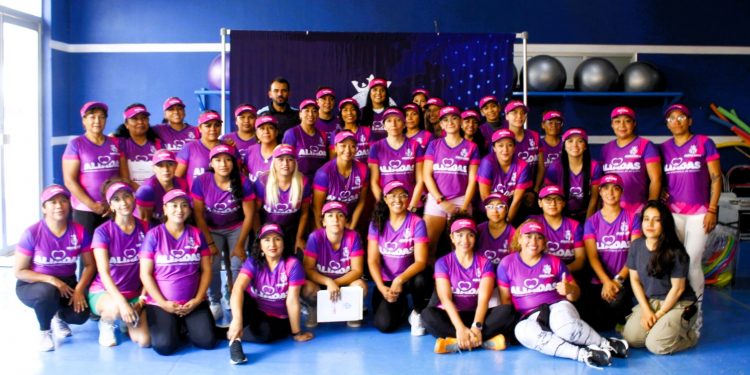 CODE capacita a 45 Aliadas en campamento especializado para activación de adultos mayores