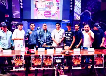 Presentan la función de box profesional «Talento Leonés V»