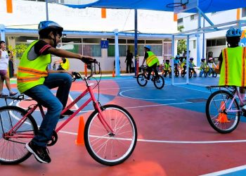 Se forman más de 2,700 nuevos ciclistas en programa comunitario en León