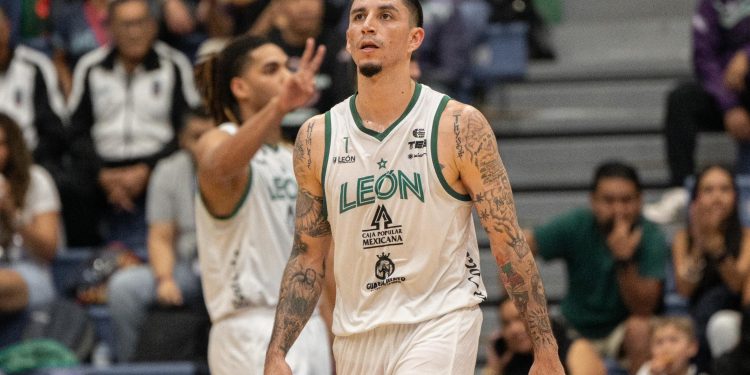 Abejas de León rompe racha de 12 derrotas y se impone a Halcones de Xalapa