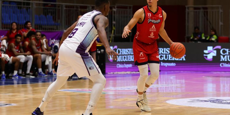 Freseros de Irapuato caen ante Halcones y suman 14 derrotas al hilo en la LNBP