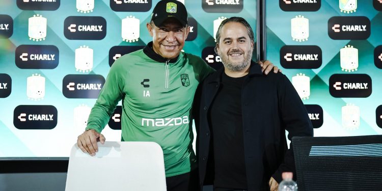 Ignacio Ambriz vuelve a La Fiera para escribir una nueva historia