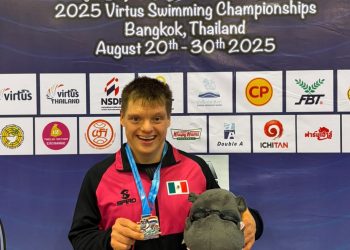 Steven Martínez brilla en el Mundial Virtus de natación en Tailandia