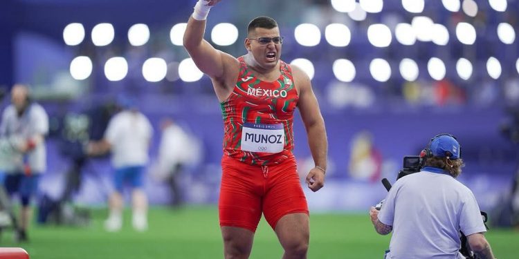 ¡Histórico! Uziel Muñoz, récord mexicano y subcampeón mundial en impulso de bala