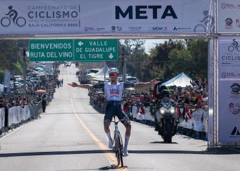 Isaac del Toro, campeón también de la ruta en Nacional de Ciclismo; Gerardo Ulloa, tercero